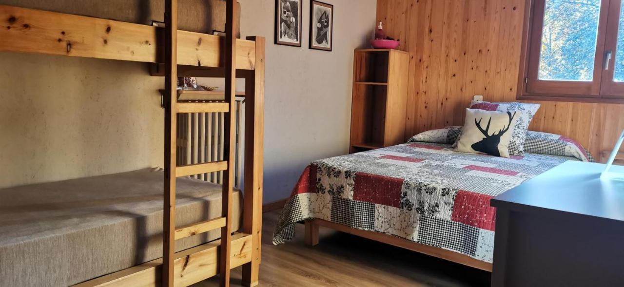 Hostel Xalet Refugi Pere Carne La Molina  Exteriér fotografie