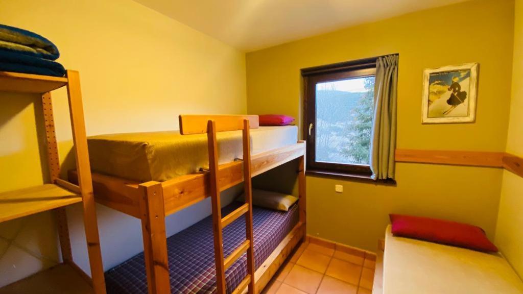 Hostel Xalet Refugi Pere Carne La Molina  Exteriér fotografie