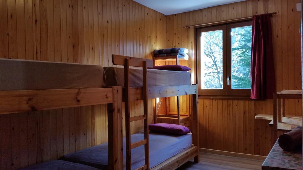Hostel Xalet Refugi Pere Carne La Molina  Pokoj fotografie