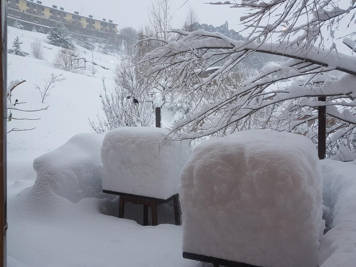 Hostel Xalet Refugi Pere Carne La Molina  Exteriér fotografie